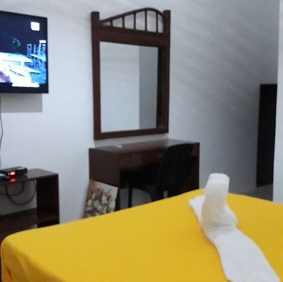 Celvis Vacation Cottages