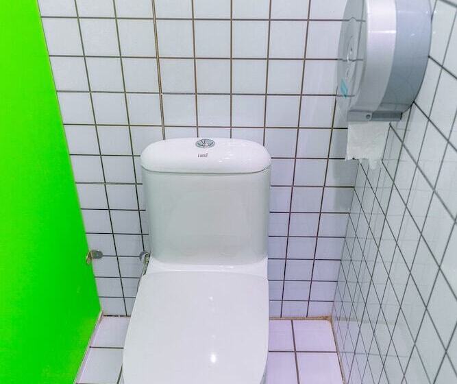 Chengdu Three Fish International Youth Hostel