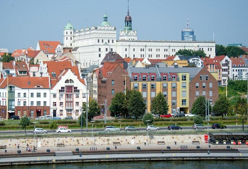 Cocorico Bed And Breakfast Old Town Szczecin Adults Only