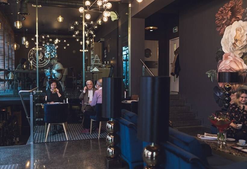 Cocorico Bed And Breakfast Old Town Szczecin Adults Only