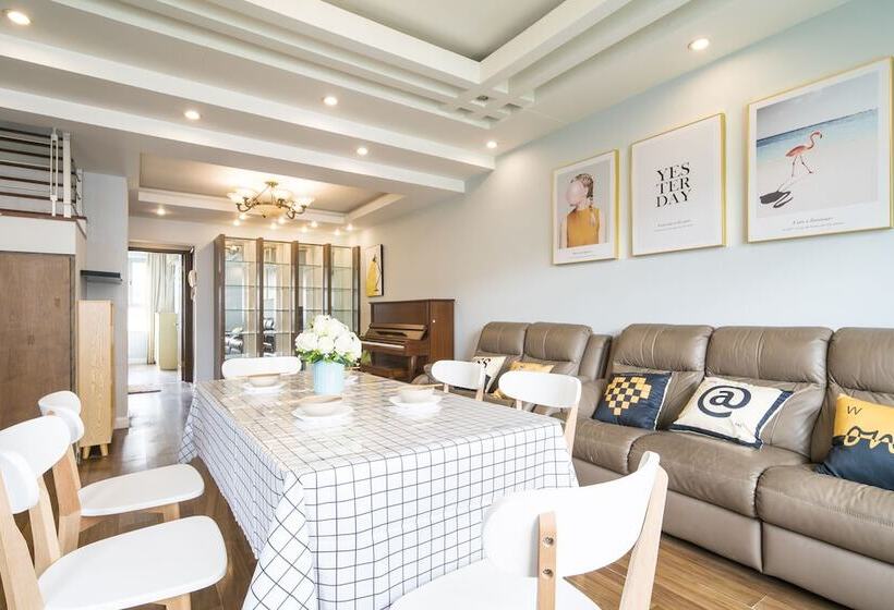 Good Time Travellers Inn Shanghai New International Expo Villa