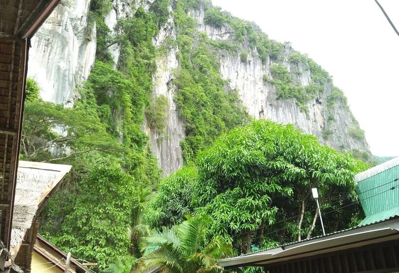 هتل Cliffside Cottages