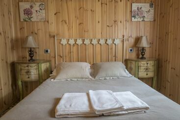 هتل Duratón Camping