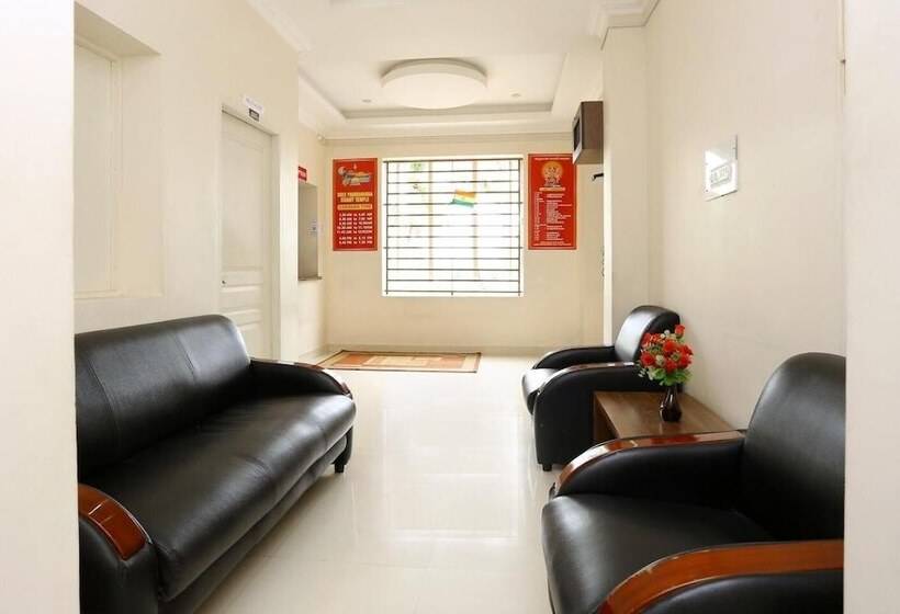 בית מלון כפרי Saravana Inn