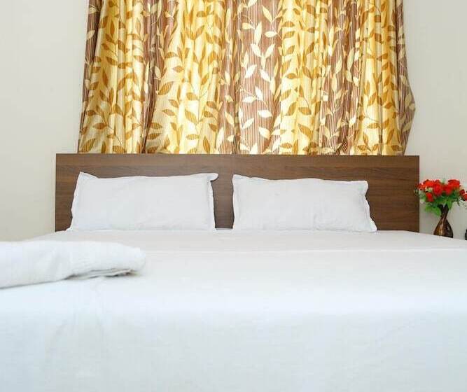 בית מלון כפרי Saravana Inn