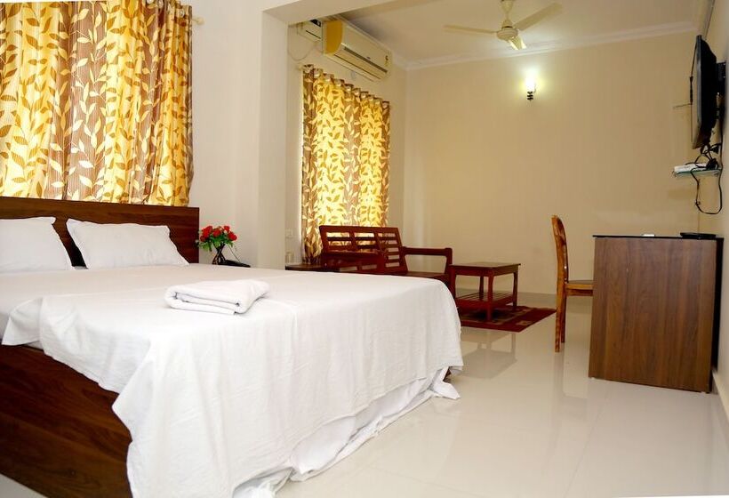 בית מלון כפרי Saravana Inn