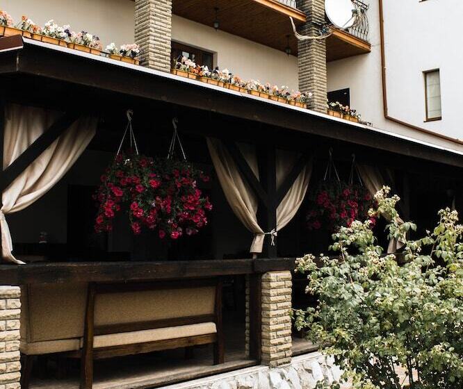 בית מלון כפרי Stara Vezha