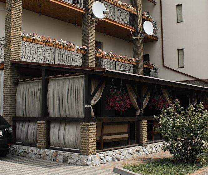 בית מלון כפרי Stara Vezha