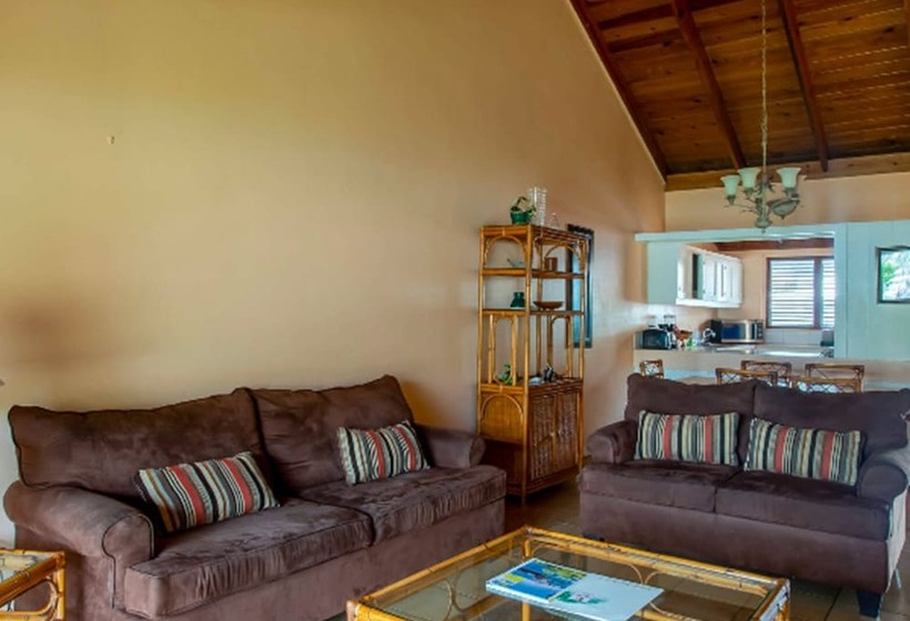 Village Cay Hotel And Marina