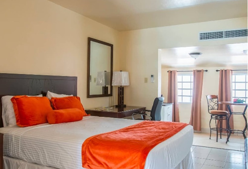 Village Cay Hotel And Marina