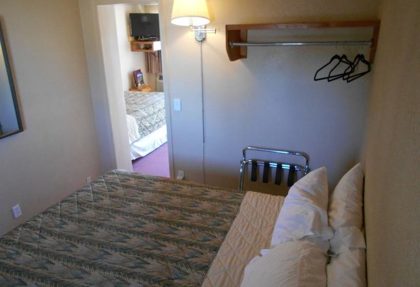 فندق على الطريق Super Saver Inn