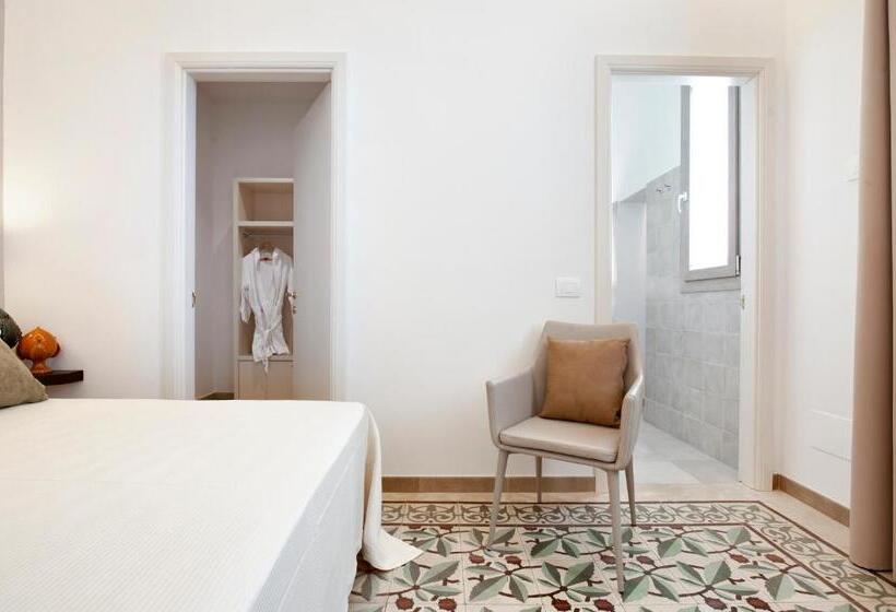 Palazzo San Lazzaro   Jacuzzi Rooms & Suites Lecce Selection