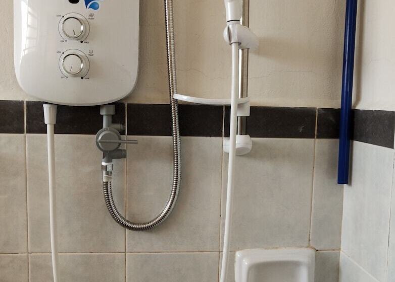 بنسيون A&j Kinabalu Homestay