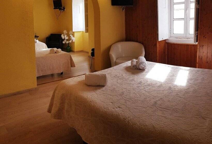 פנסיון Alcamim Guesthouse