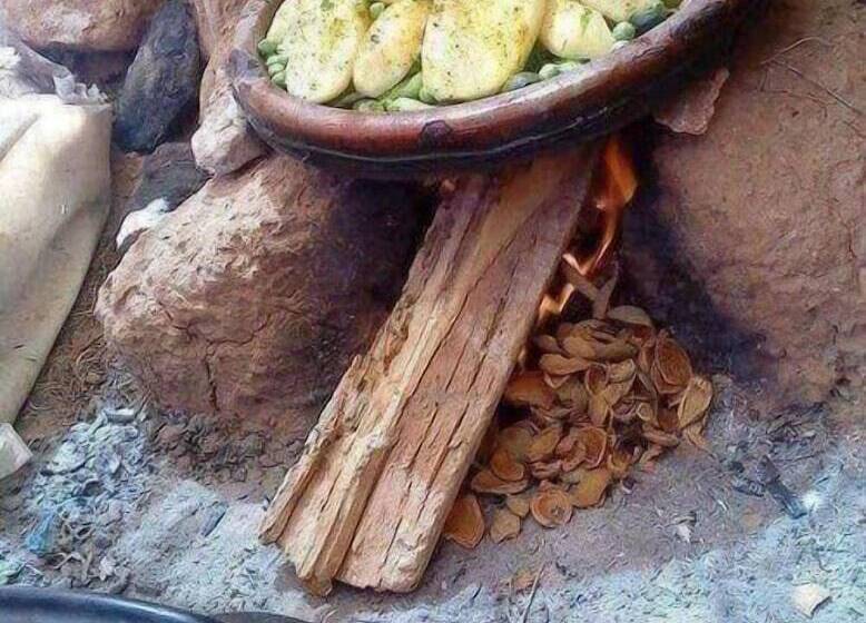 پانسیون Auberge Almou