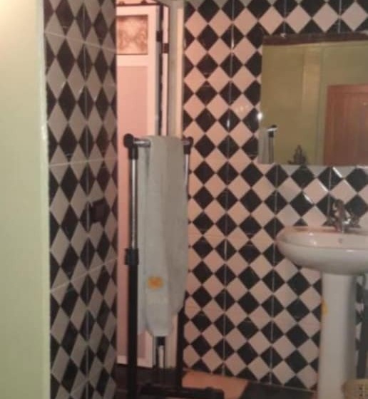 پانسیون Auberge Almou