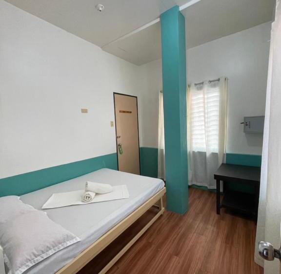 پانسیون Austrias Guest House