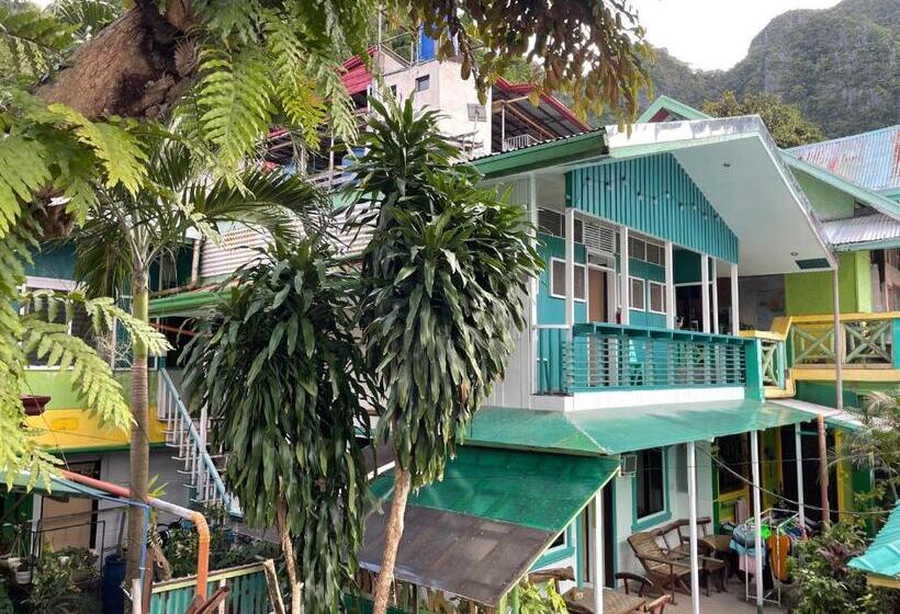 پانسیون Austrias Guest House