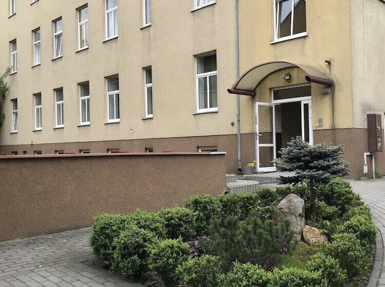 ペンション Clarus Mons Studio