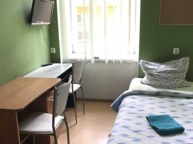 ペンション Clarus Mons Studio