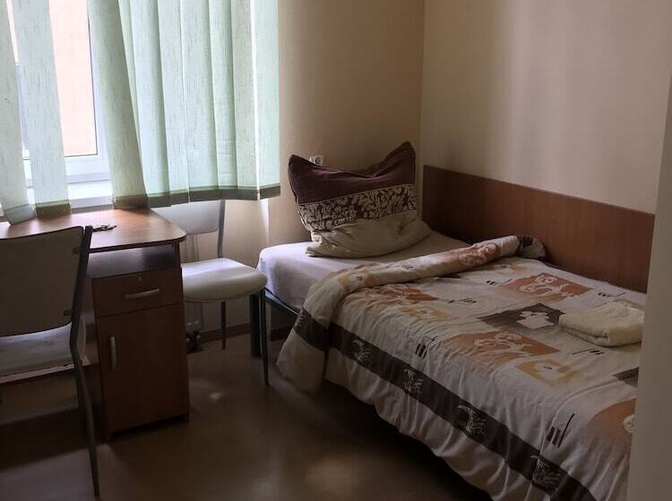 ペンション Clarus Mons Studio