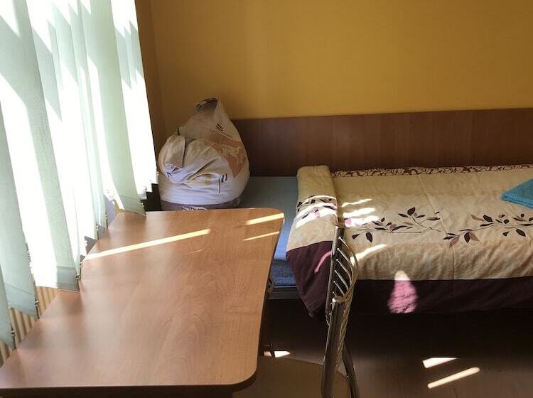 ペンション Clarus Mons Studio