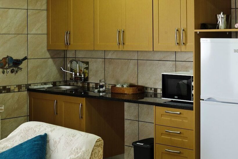 بنسيون Country Park