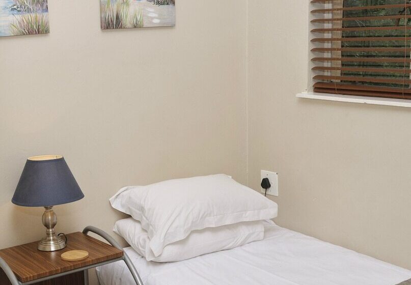 بنسيون Country Park