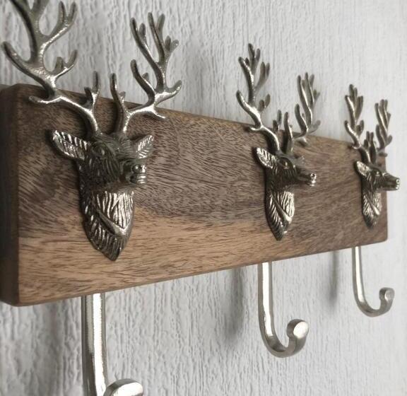 Пансион Distant Hills Guest House