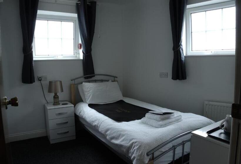 بنسيون Elnor Guest House