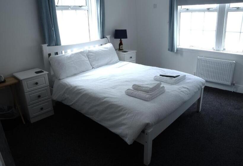 بنسيون Elnor Guest House