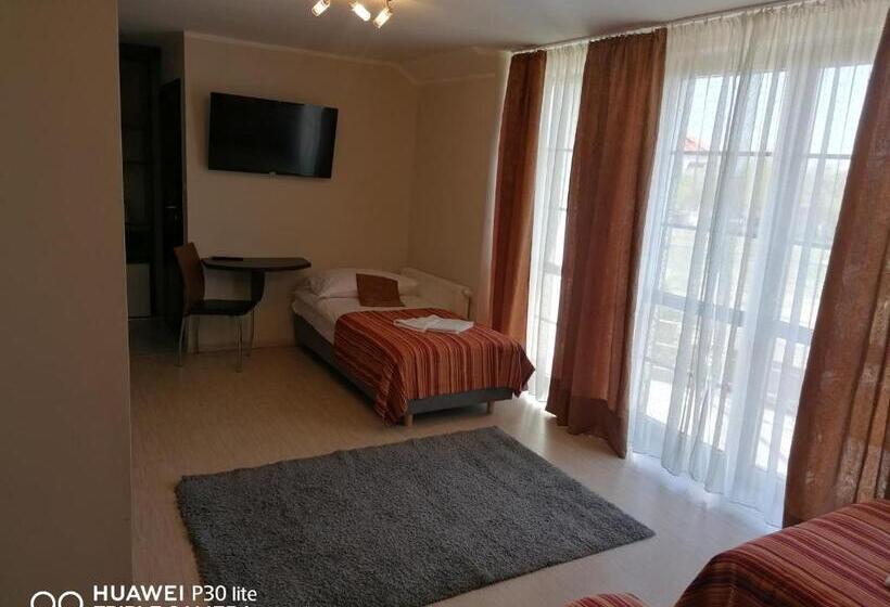 پانسیون Eurybia