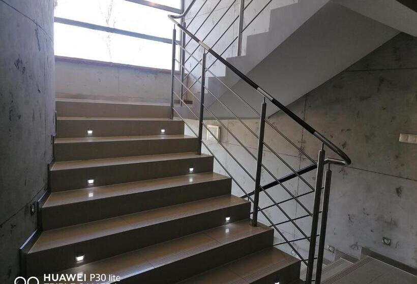 پانسیون Eurybia