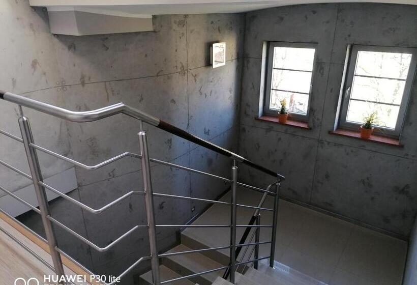 پانسیون Eurybia