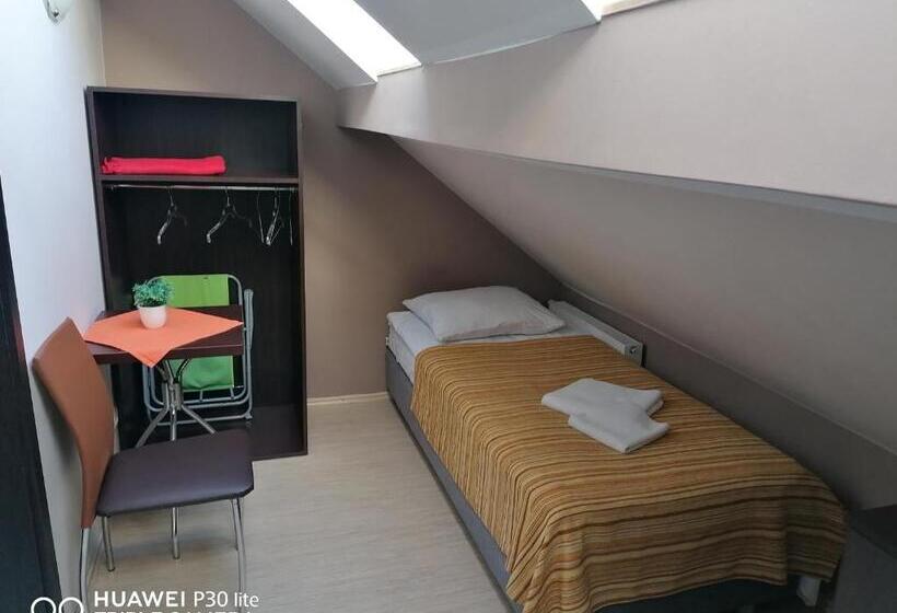 پانسیون Eurybia