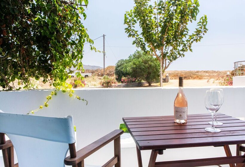 פנסיון Golden Sand Naxos