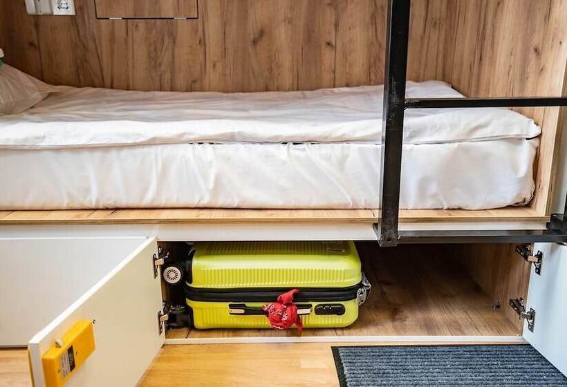 پانسیون Goom Stay By Hi Loft