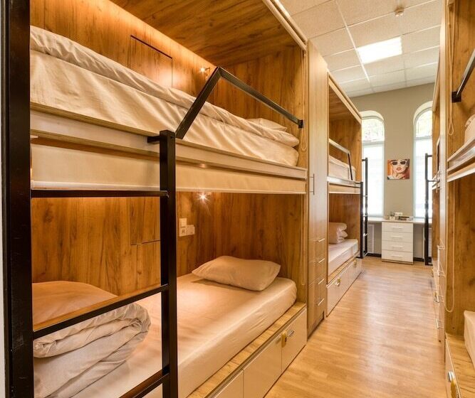 پانسیون Goom Stay By Hi Loft