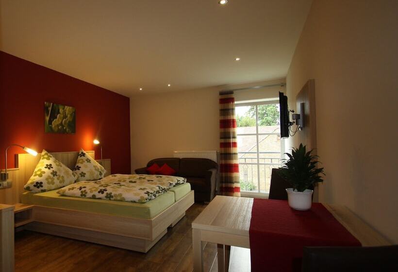 פנסיון Gästehaus Bourdy