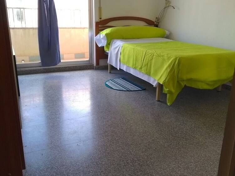 بنسيون Habitaciones Petrer