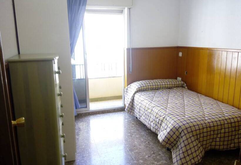 بنسيون Habitaciones Petrer