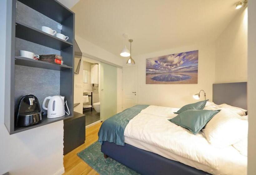 Пансион La Dolce Vita Da Zara   Luxury Rooms