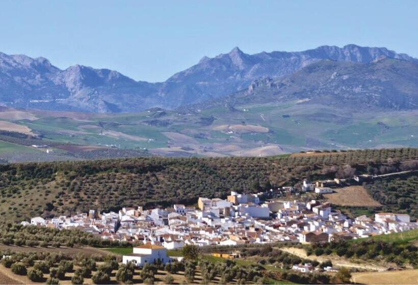 פנסיון Molino Romano