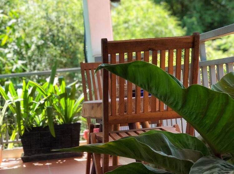 پانسیون Nika's House