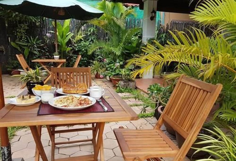 پانسیون Nika's House