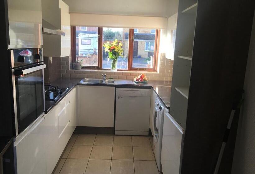 ペンション Oxford Imperial Guest House