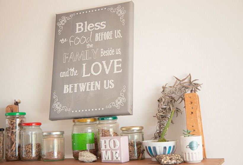 پانسیون Paradise Gardens