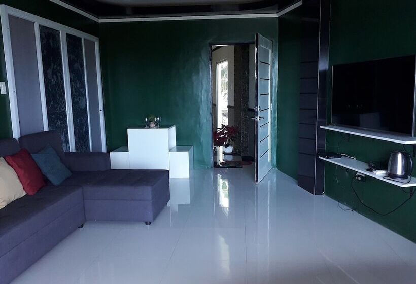 پانسیون Phuenics De Galera