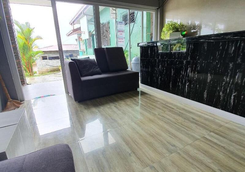 پانسیون Phuenics De Galera