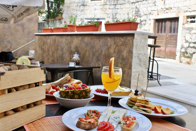 بنسيون Piano Suites